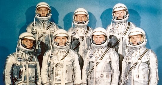 Read more about the article مثل اليوم.. ناسا تقدم أول مجموعة من رواد الفضاء في مهمة “ميركوري 7”.