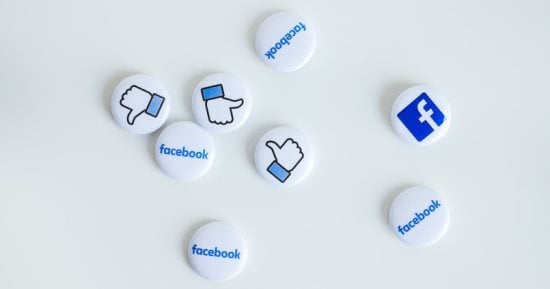 Read more about the article لماذا يستمر فيسبوك وإنستغرام في التعطل؟  السبب الحقيقي وراء الانقطاع المتكرر للخدمة
