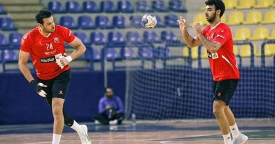 Read more about the article الأهلي يهزم ميلا الجزائري بنتيجة 40/19 في كأس أفريقيا لكرة اليد