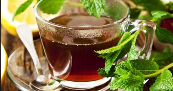 Read more about the article ليس فقط في الخريف.. كيف يمكن لمشروبك الدافئ أن يساعدك على ترطيب جسمك في الحر؟