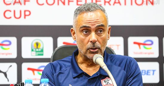 Read more about the article لقاء بين لاعبي جوميز والزمالك قبل مران اليوم