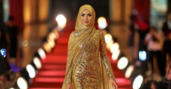 Read more about the article كنزة ليلى.. تحصل على أول ملكة جمال للذكاء الاصطناعي في العالم